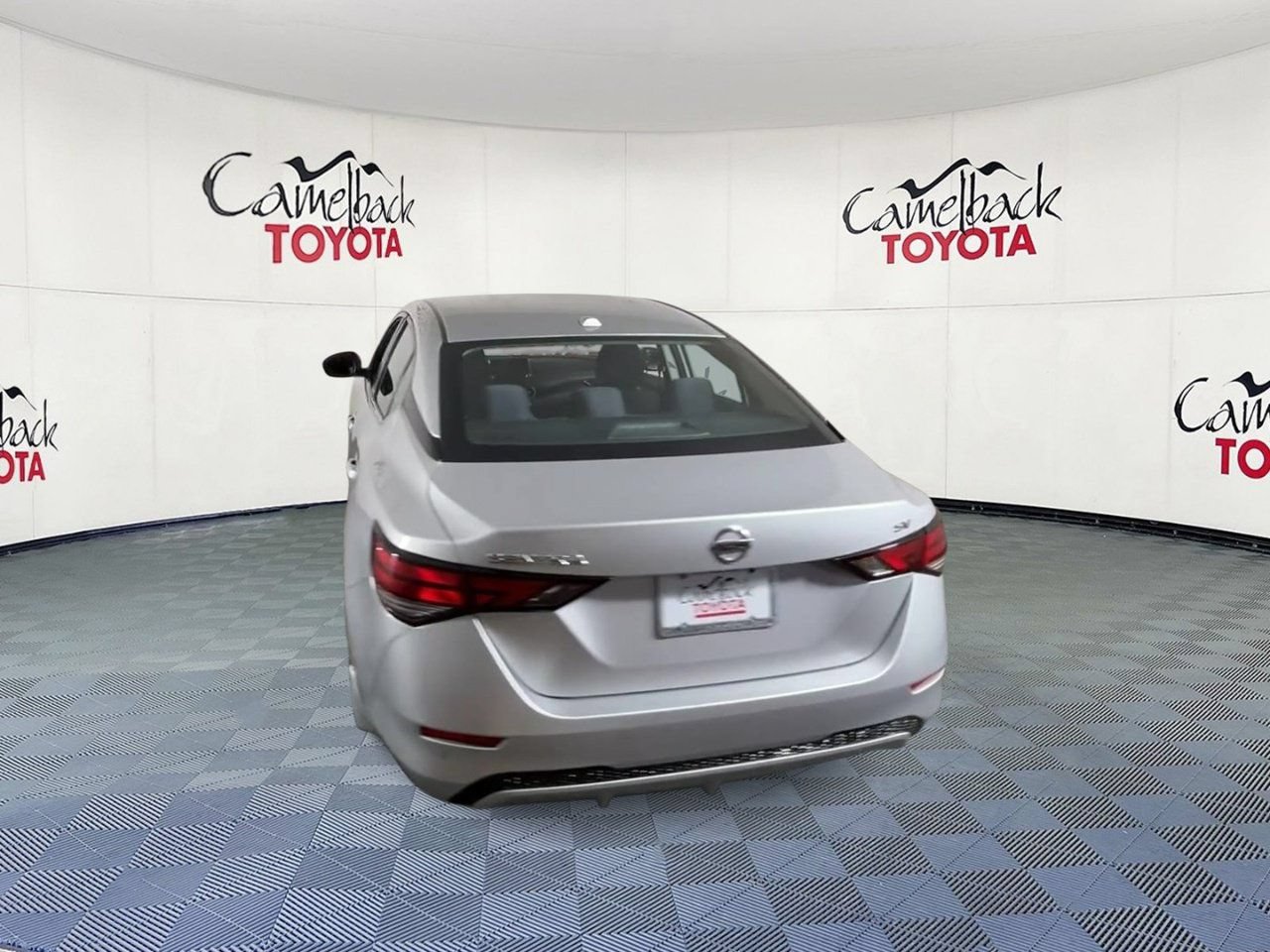 Used 2023 Nissan Sentra SV FWD image 9