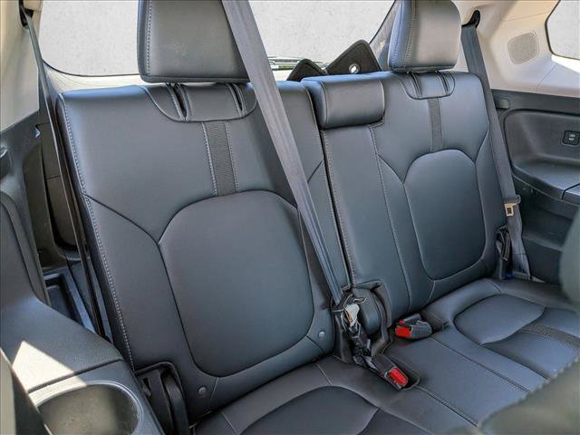Used 2024 Honda Pilot Touring image 20