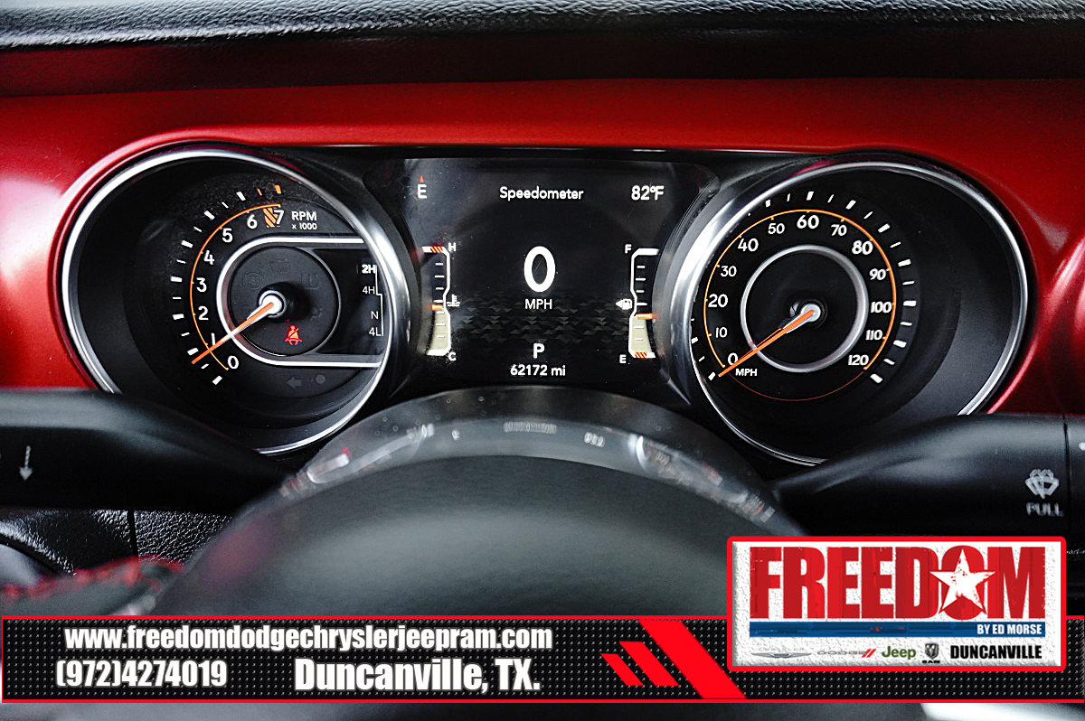 Used 2023 Jeep Gladiator Rubicon AWD/4WD image 18