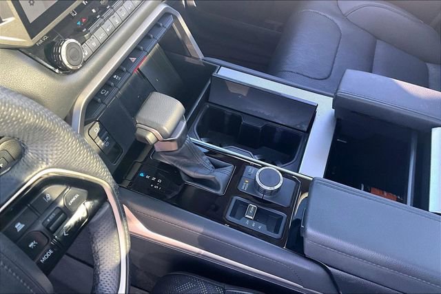 Used 2024 Toyota Sequoia Limited image 15