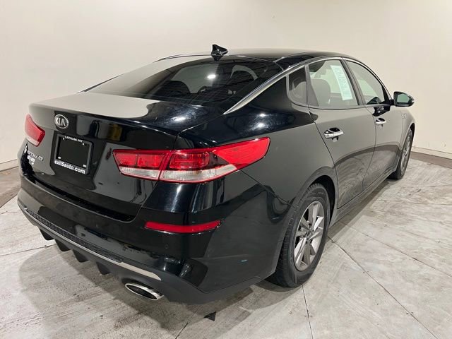 Used 2020 Kia Optima LX image 8