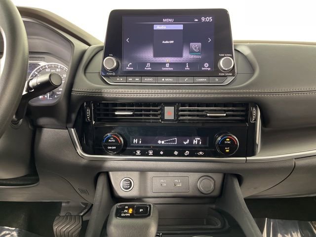 Used 2023 Nissan Rogue SV image 24