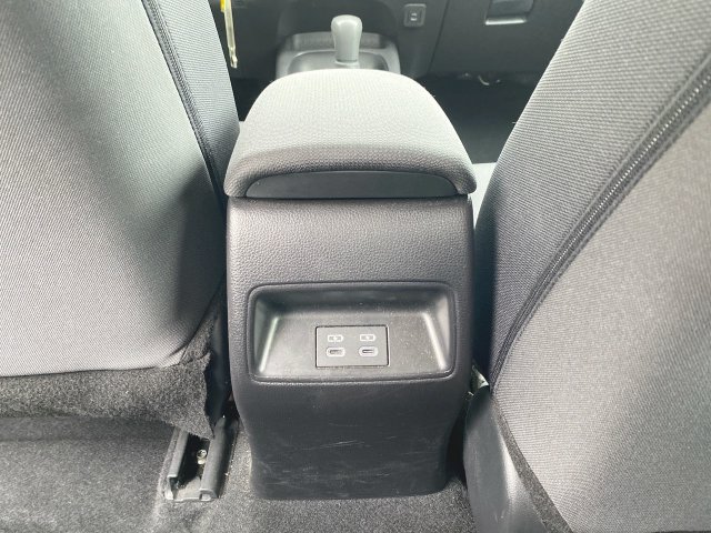 Used 2025 Toyota Corolla LE FWD image 19