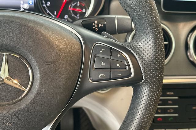 Used 2019 Mercedes-Benz GLA 250 4MATIC image 31