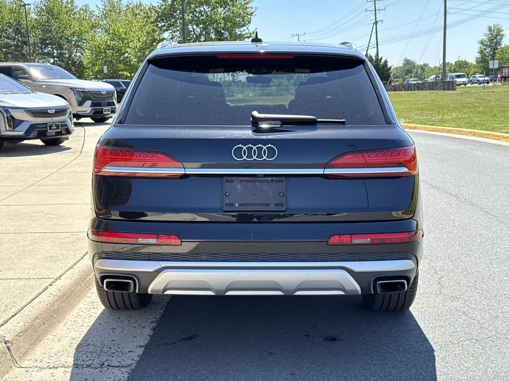 Used 2025 Audi Q7 3.0T Premium Plus AWD/4WD image 24