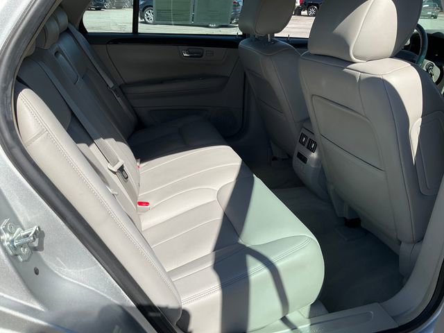 Used 2011 Cadillac DTS Luxury image 18