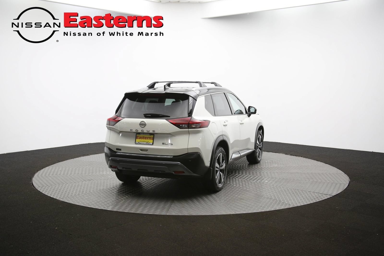 Used 2023 Nissan Rogue SL w/ SL Premium Package AWD/4WD image 43
