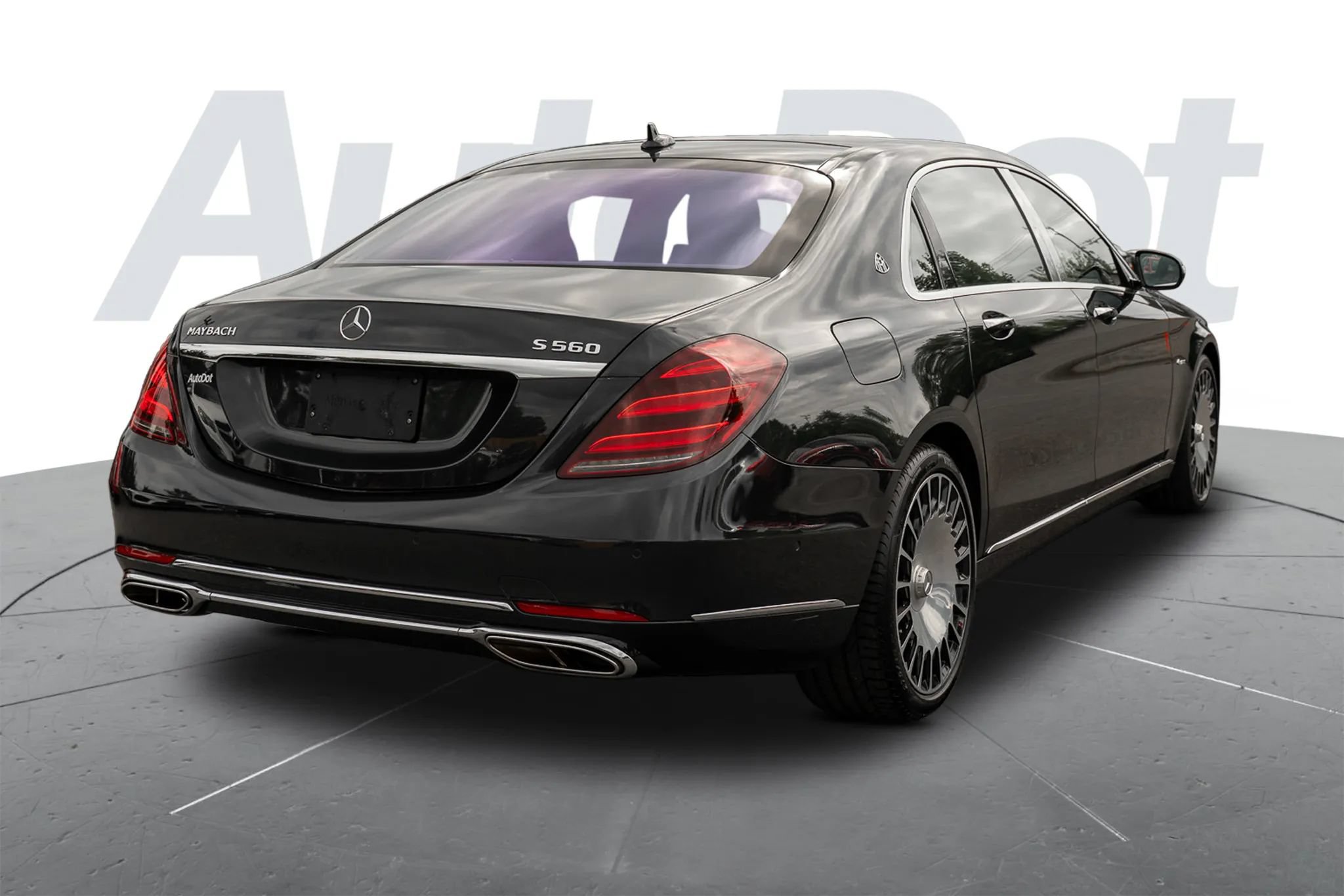 Used 2019 Mercedes-Benz Maybach S 560 4MATIC image 3