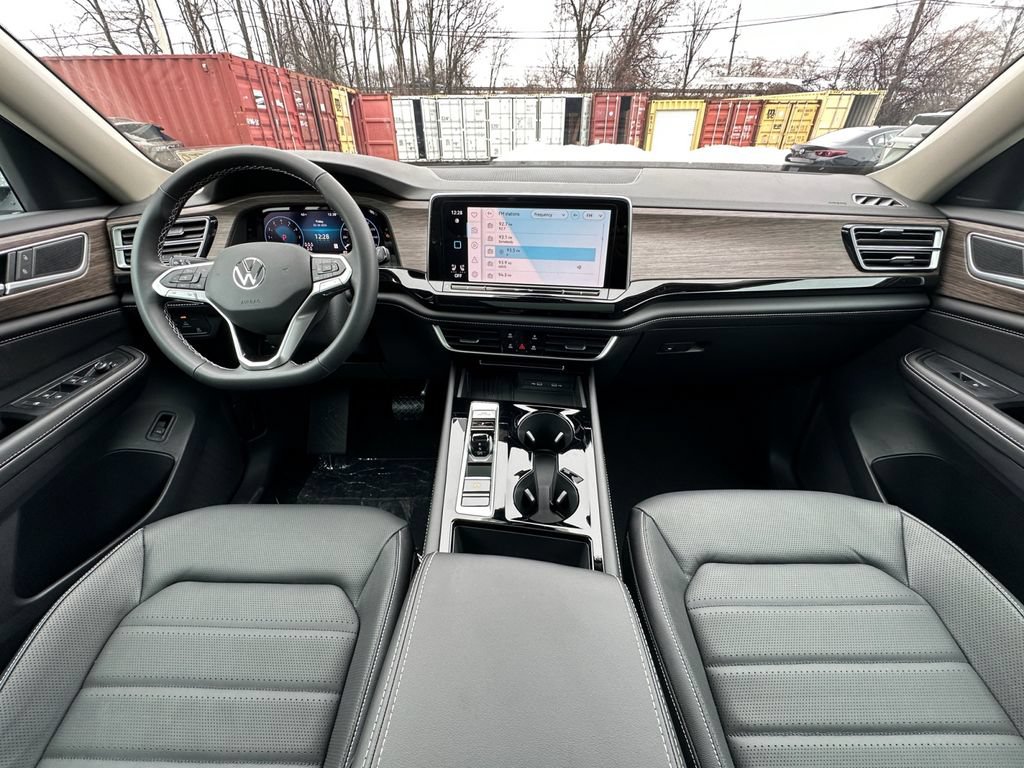 New 2026 Volkswagen Atlas SEL AWD/4WD image 25