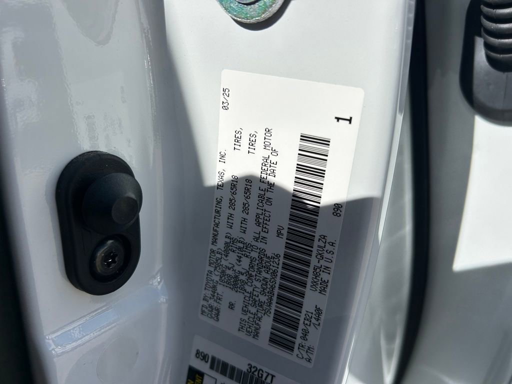 Used 2025 Toyota Sequoia TRD Pro w/ Tow Technology Package image 10