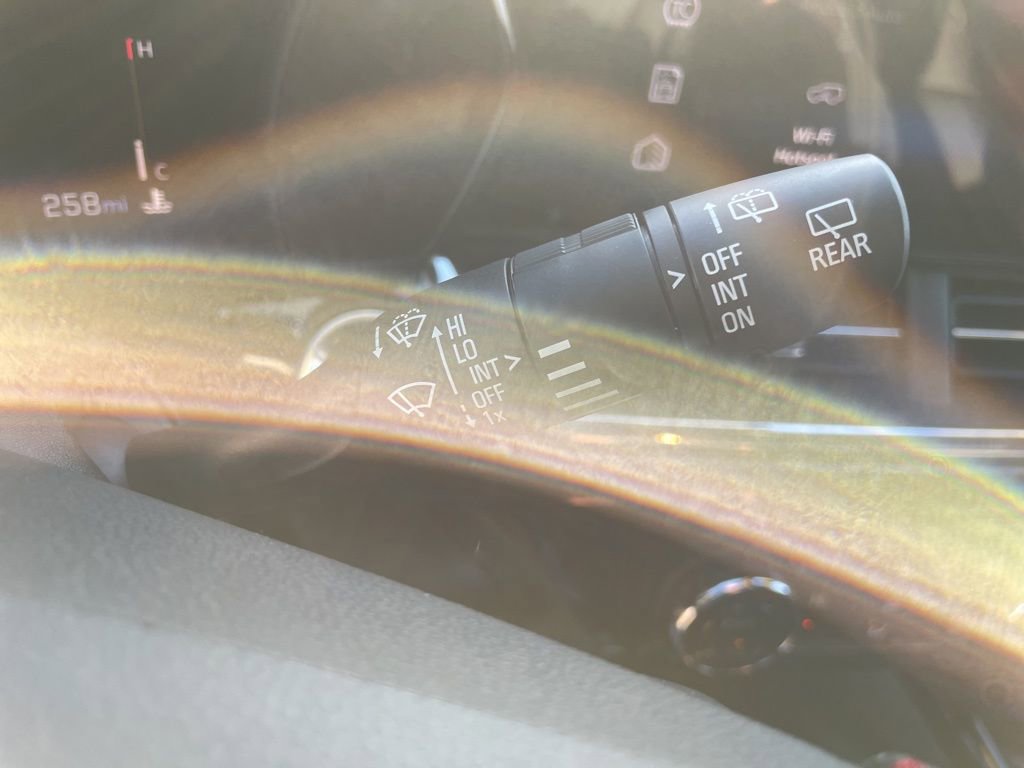 New 2026 Chevrolet Trax RS w/ Sunroof Package image 16