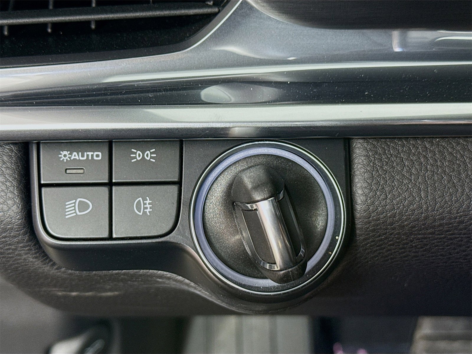 Used 2022 Porsche Panamera Platinum Edition image 11