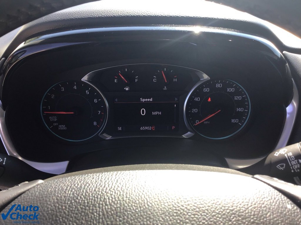 Used 2021 Chevrolet Traverse LT image 40