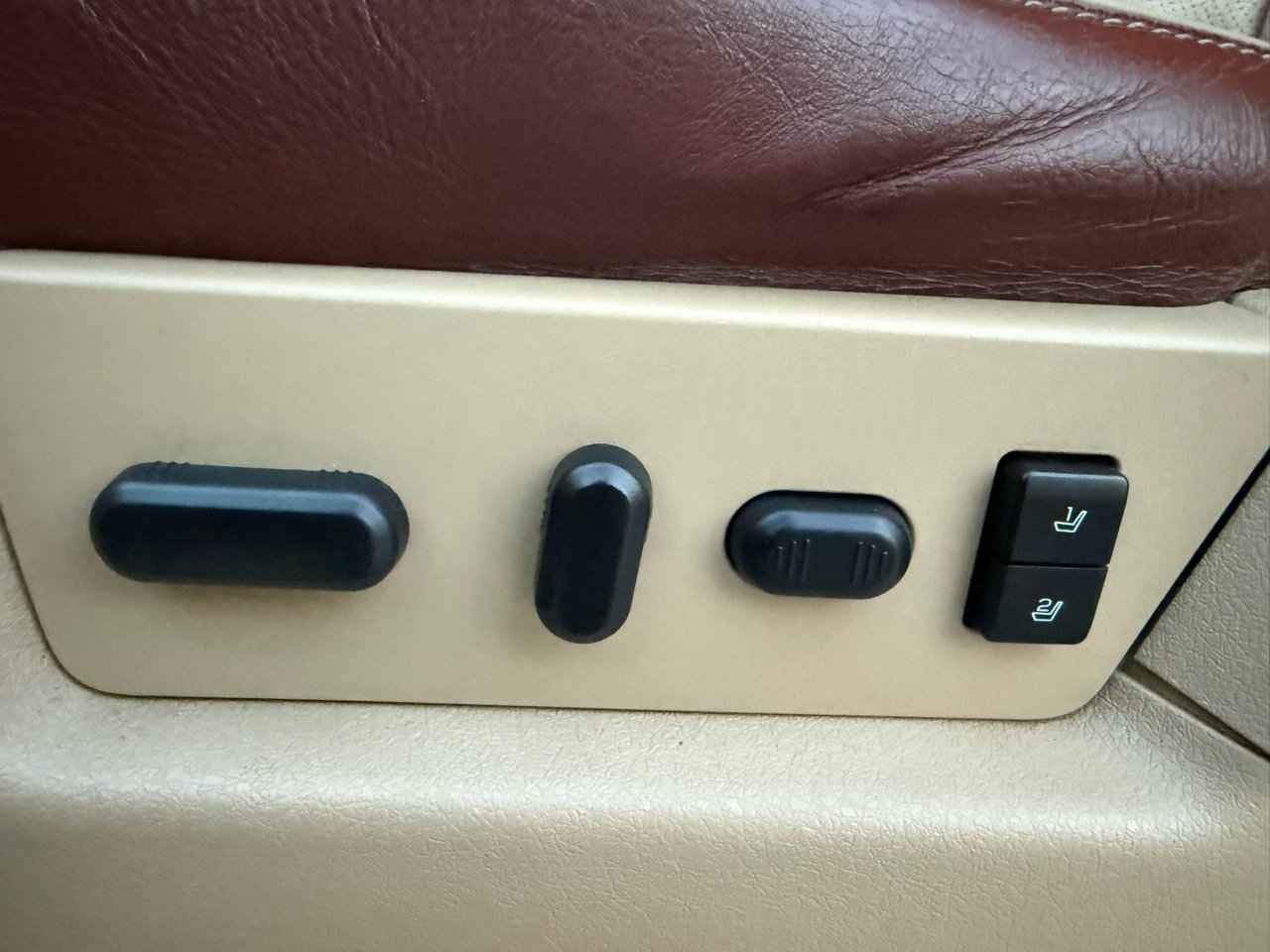 Used 2011 Ford F150 King Ranch w/ Max Trailer Tow Pkg image 38