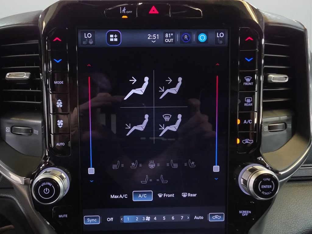New 2027 RAM 1500 Laramie w/ Night Edition AWD/4WD image 27