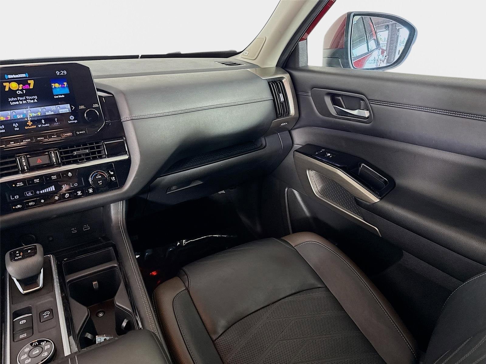 Certified 2023 Nissan Pathfinder Platinum AWD/4WD image 25