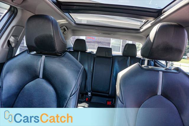 Used 2022 Toyota Camry XSE FWD image 21