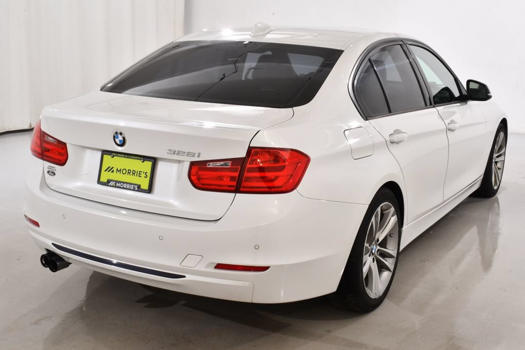 Used 2015 BMW 328i Sedan RWD image 12