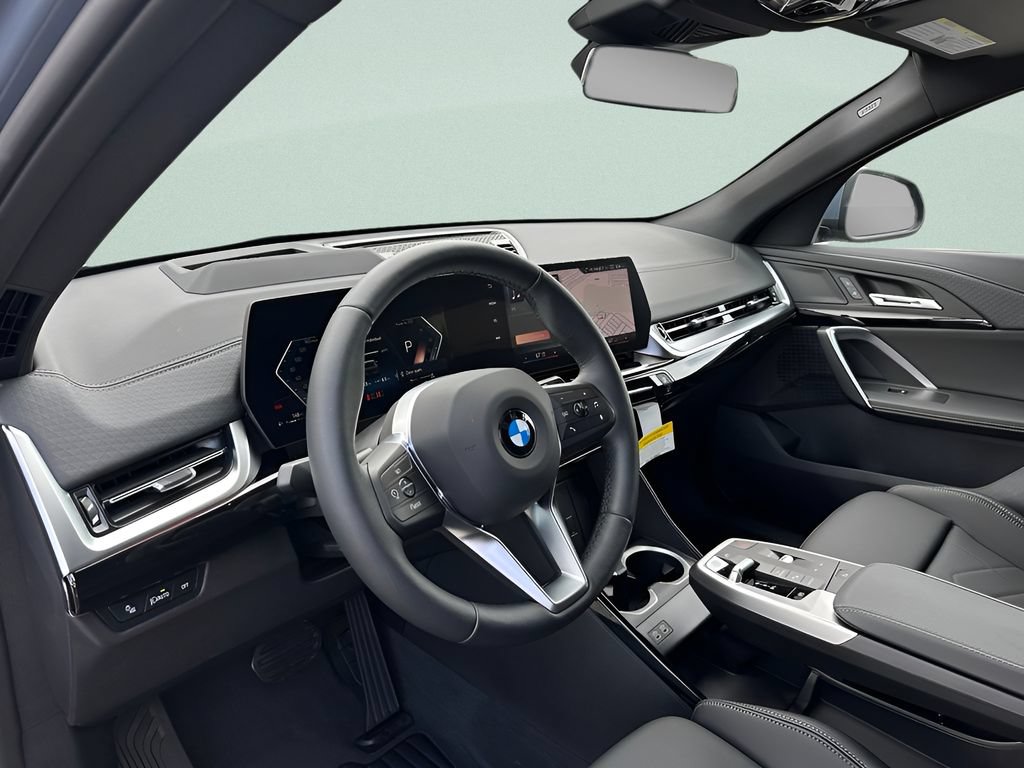New 2026 BMW X2 xDrive28i w/ Technology Package AWD/4WD image 10