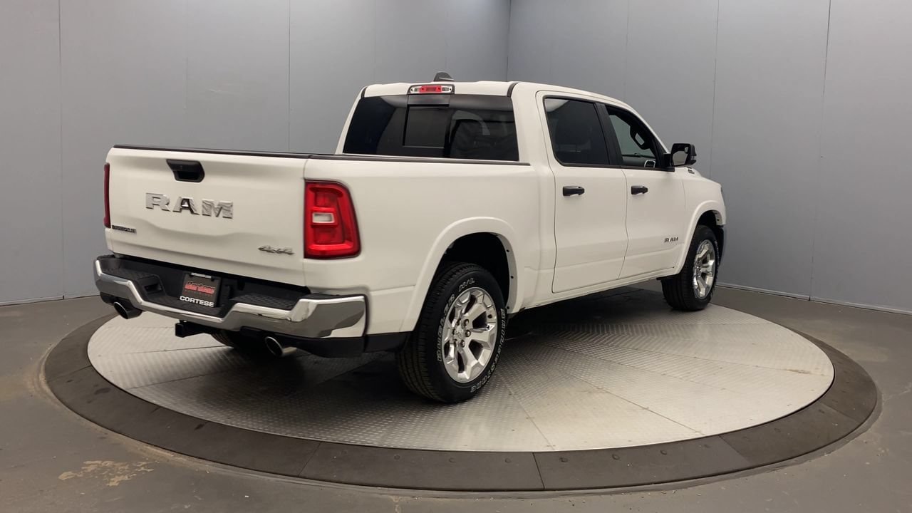 Used 2026 RAM 1500 Big Horn AWD/4WD image 4