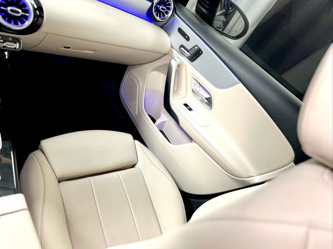 Used 2020 Mercedes-Benz A 220 4MATIC w/ Premium Package image 19