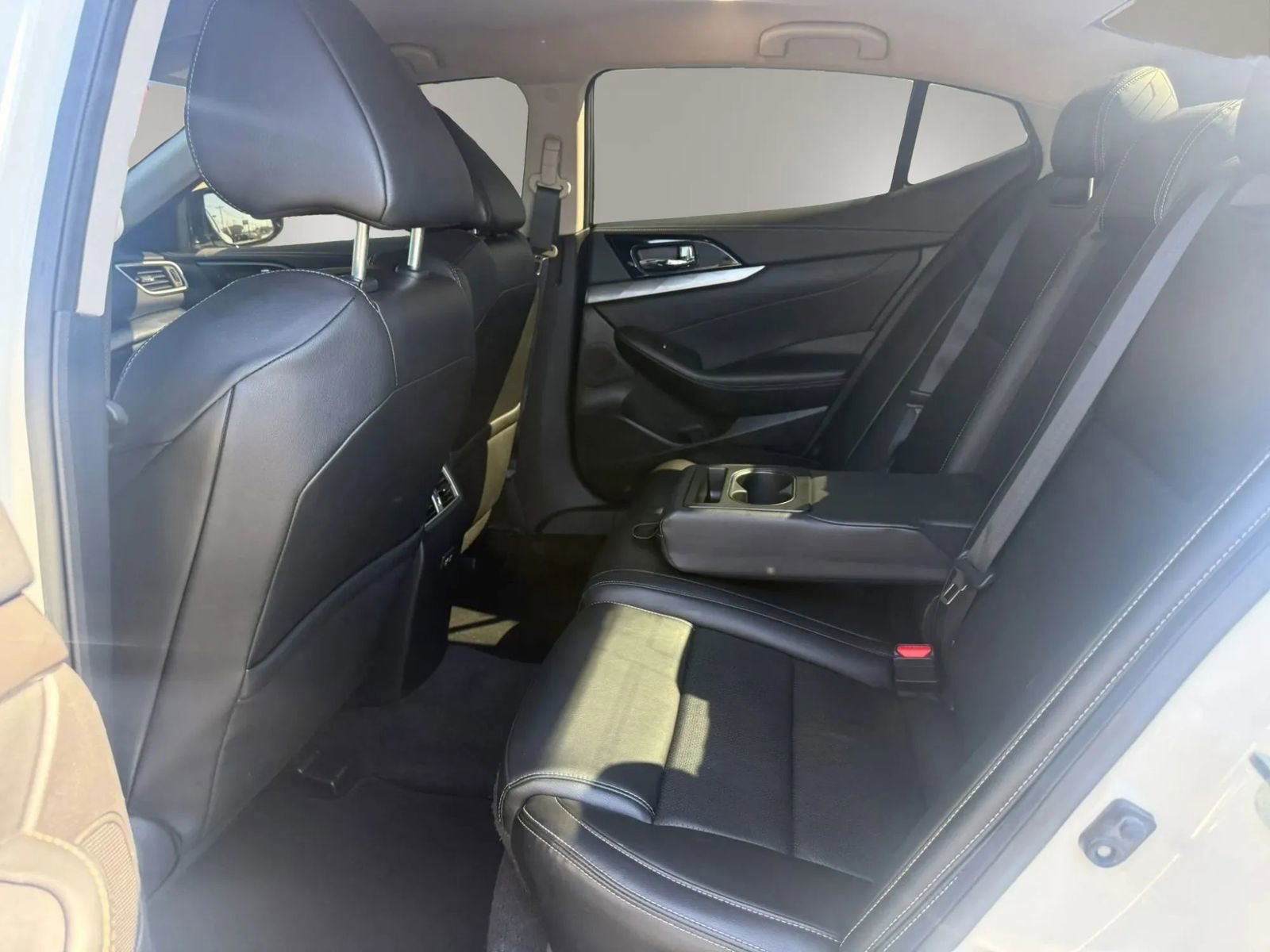 Used 2023 Nissan Maxima SV w/ Floor Mat Group image 31