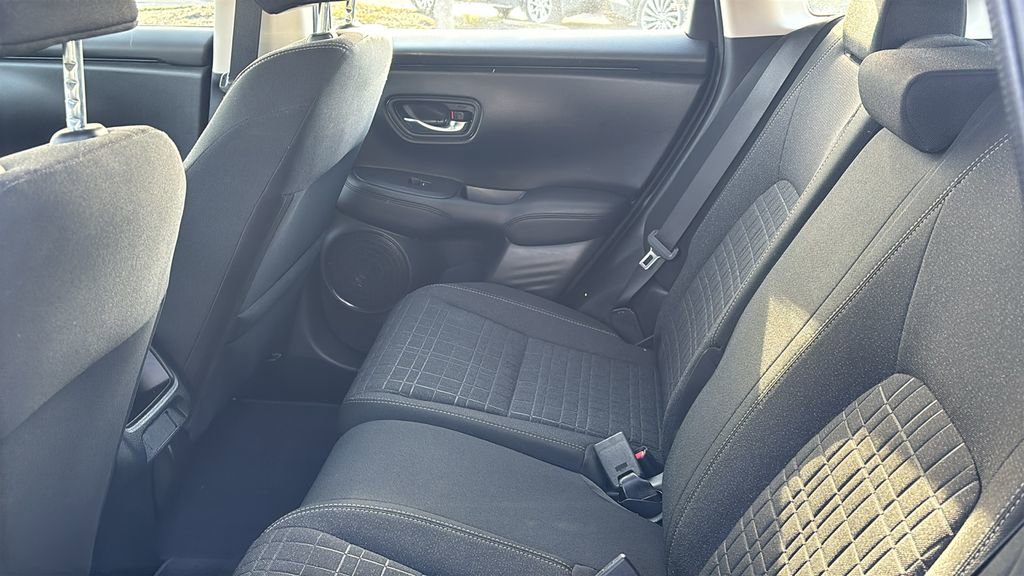 Certified 2023 Honda HR-V LX image 29