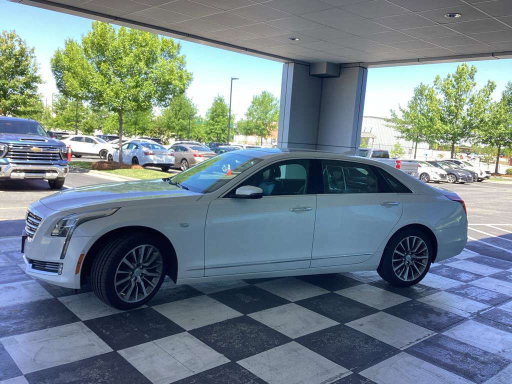 Used 2018 Cadillac CT6 Luxury AWD/4WD image 8