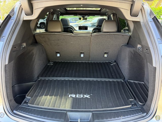 Used 2026 Acura RDX SH-AWD image 18