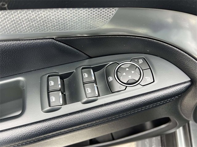 Certified 2018 Ford Explorer XLT w/ Equipment Group 202A image 12