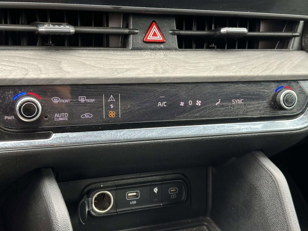Certified 2023 Kia Sportage X-Line image 21