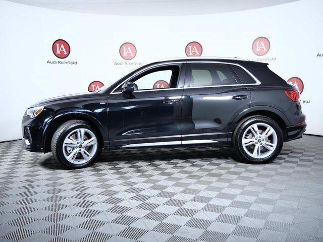 Used 2024 Audi Q3 2.0T Premium Plus image 5