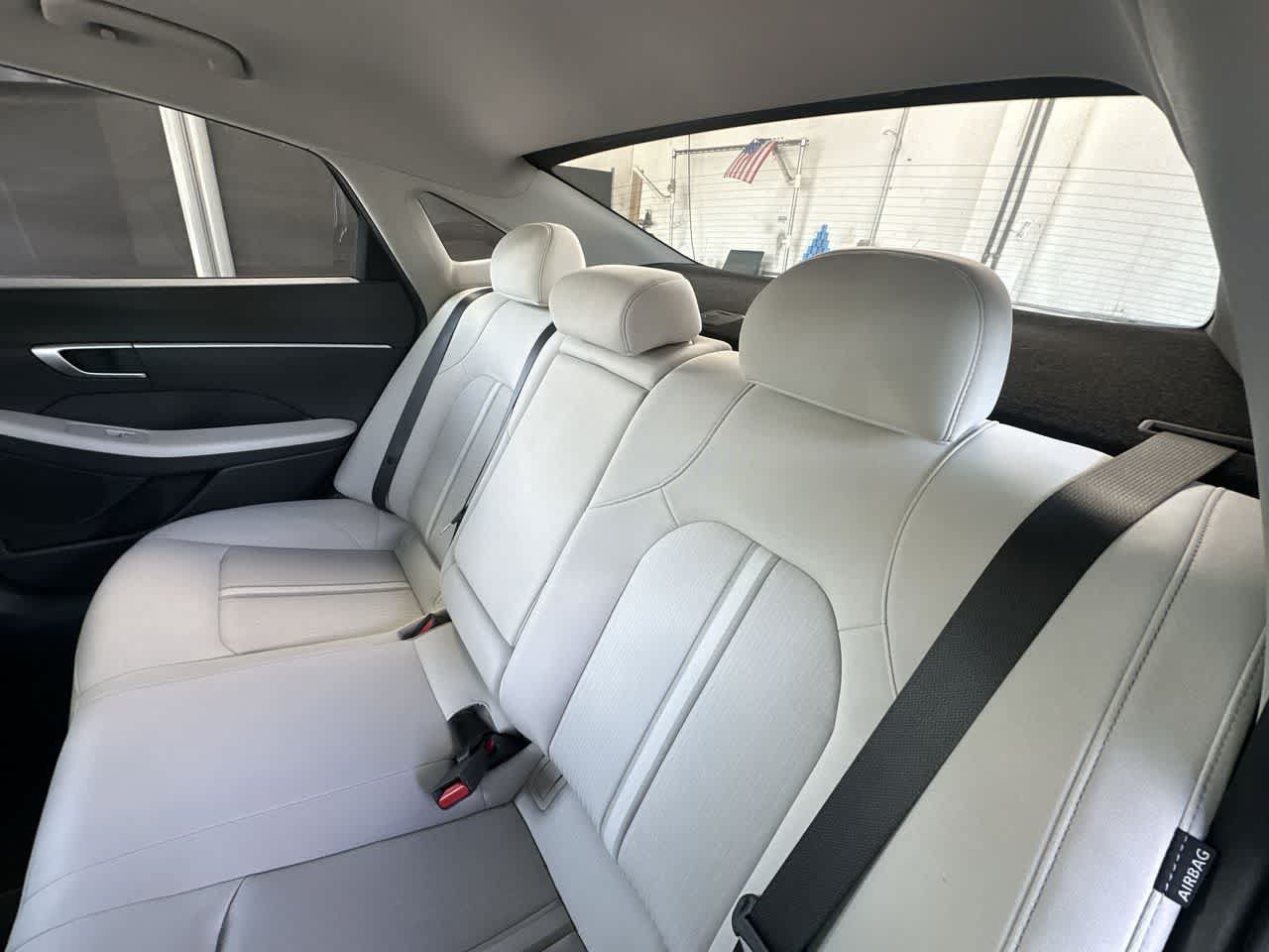 Used 2025 Hyundai Sonata SEL FWD image 22