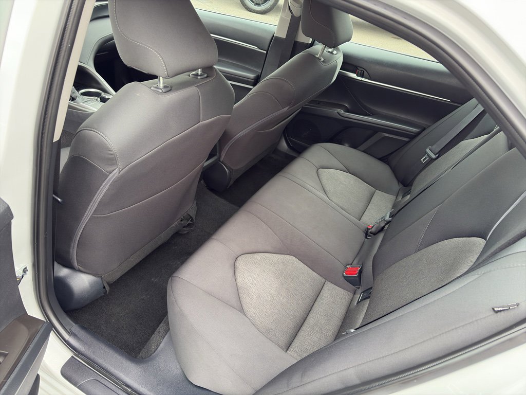 Used 2024 Toyota Camry LE image 12