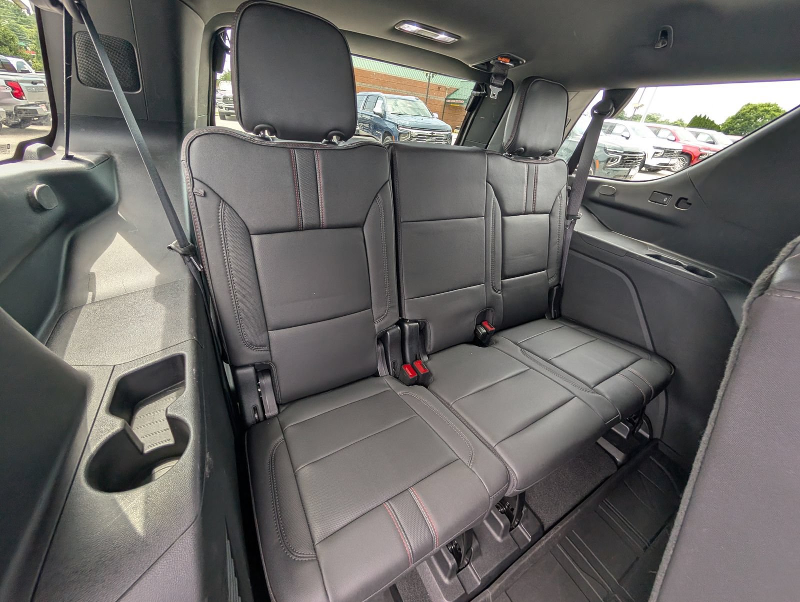 Used 2023 Chevrolet Tahoe RST AWD/4WD image 14