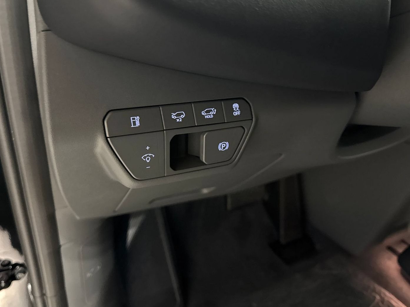 New 2026 Kia EV9 Land w/ Nightfall Edition Package AWD/4WD image 18