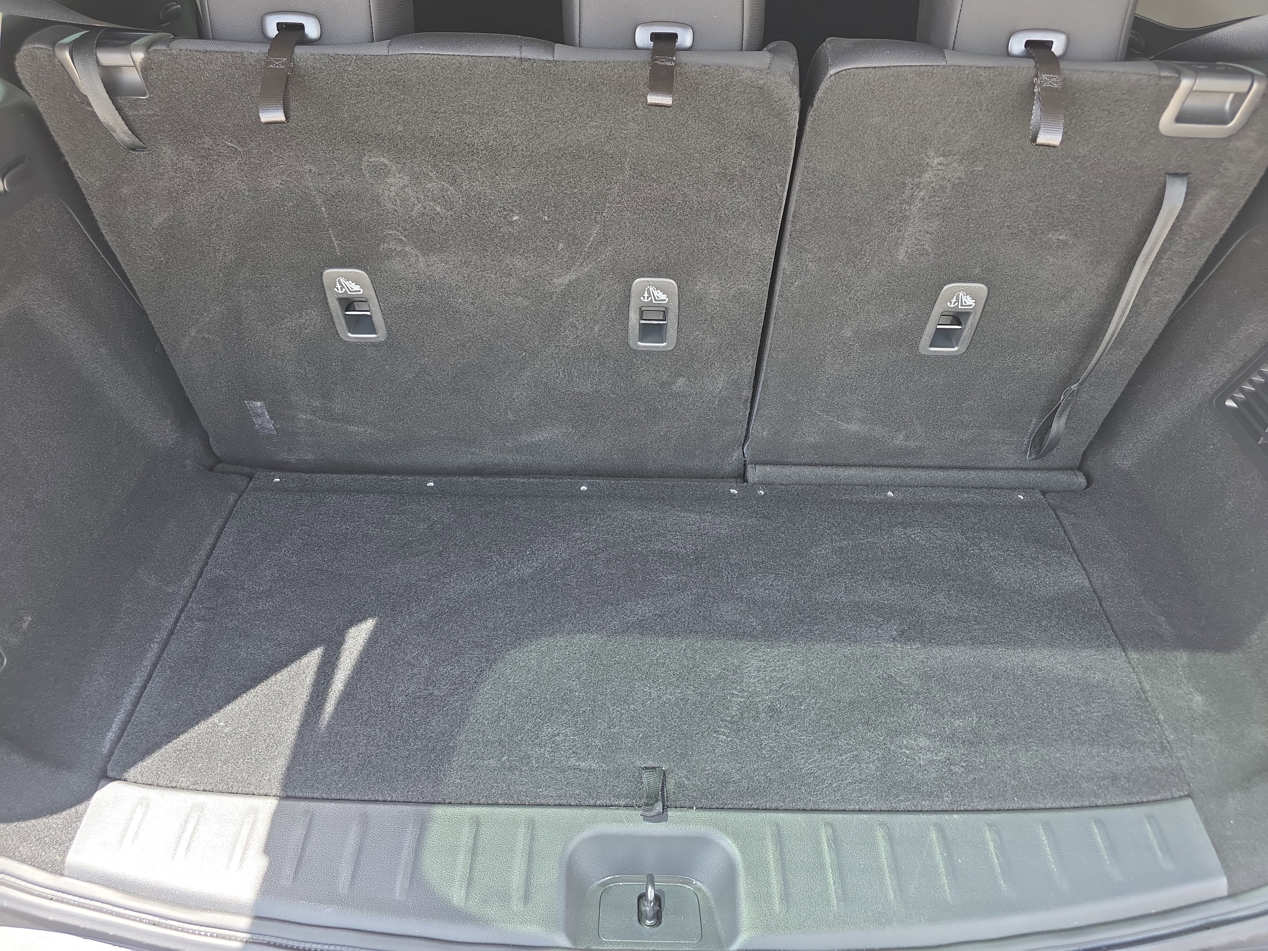 Used 2024 Nissan Pathfinder S image 11