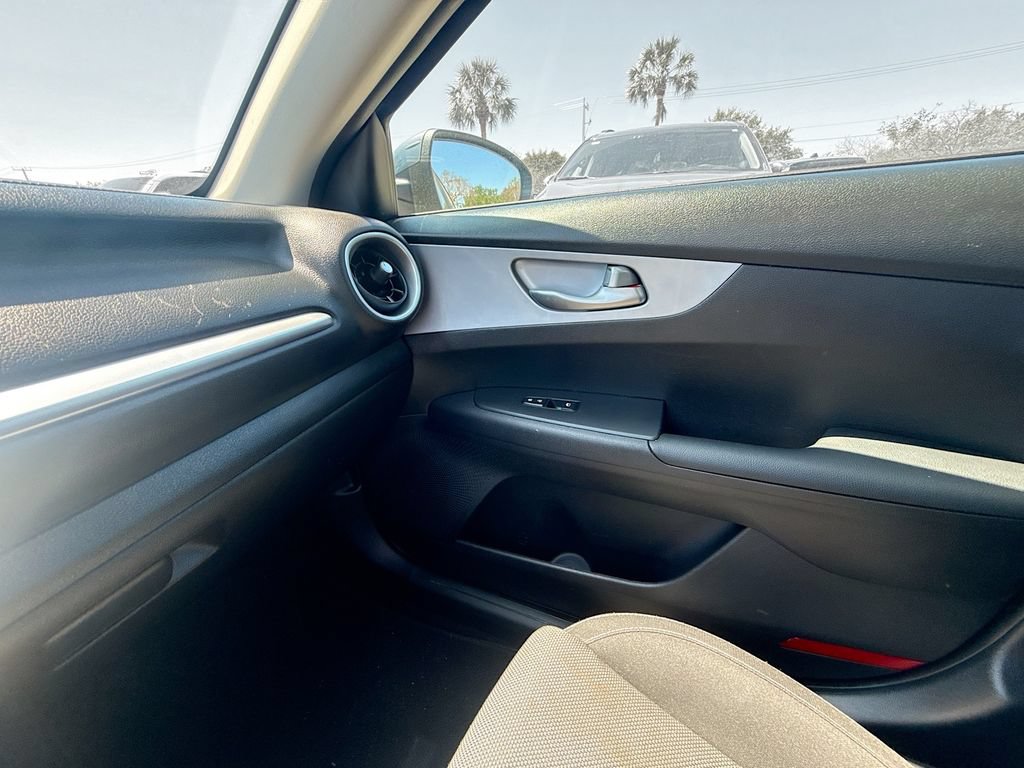 Used 2024 Kia Forte LX FWD image 22