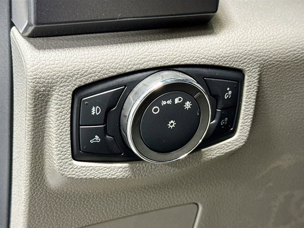 Used 2022 Ford F250 XLT w/ XLT Value Package image 17