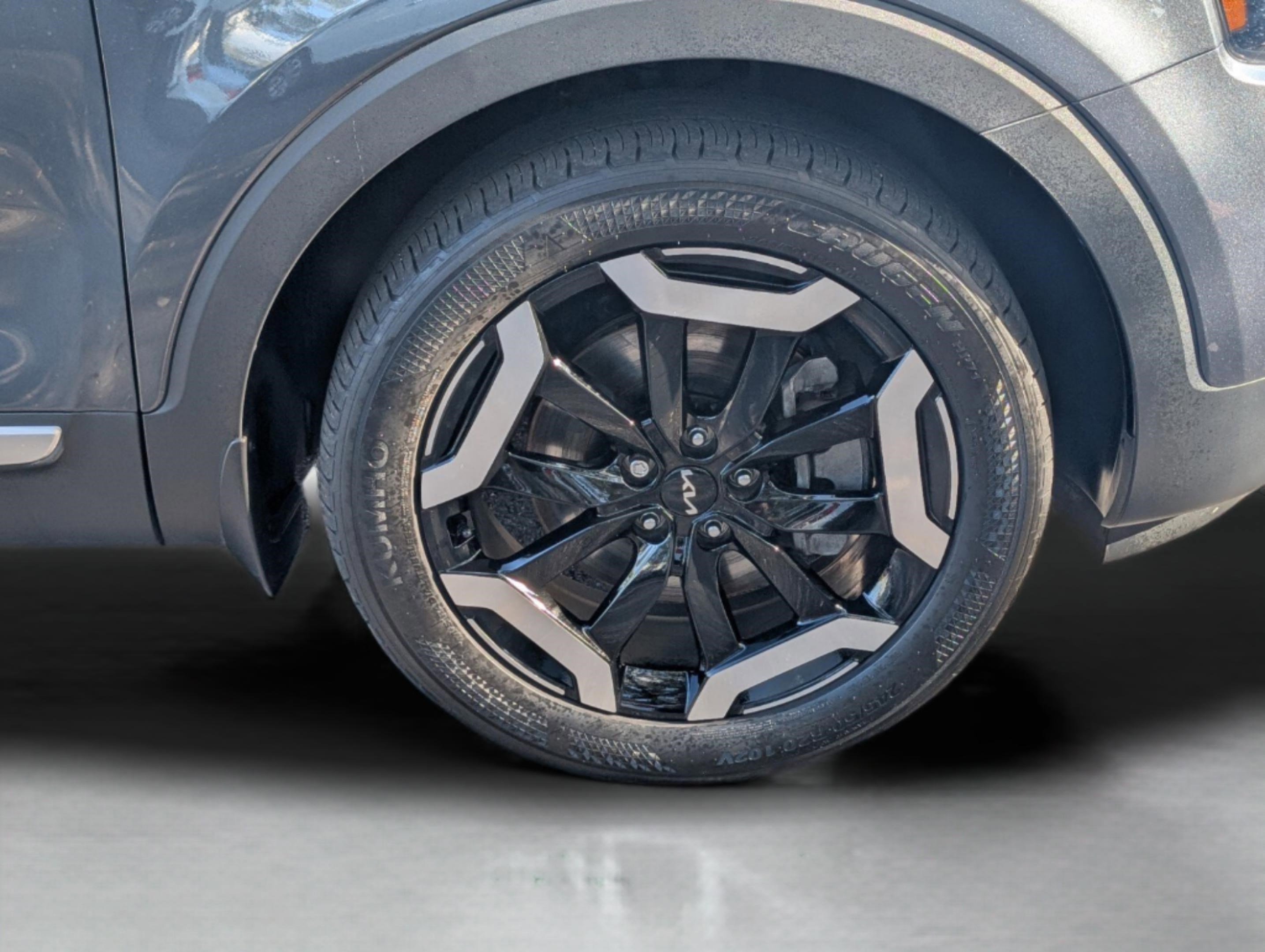 Certified 2024 Kia Telluride S w/ S Sunroof Package image 10