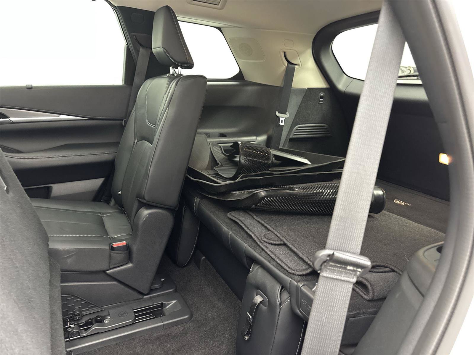 Used 2023 INFINITI QX60 Luxe w/ Cargo Package AWD/4WD image 30
