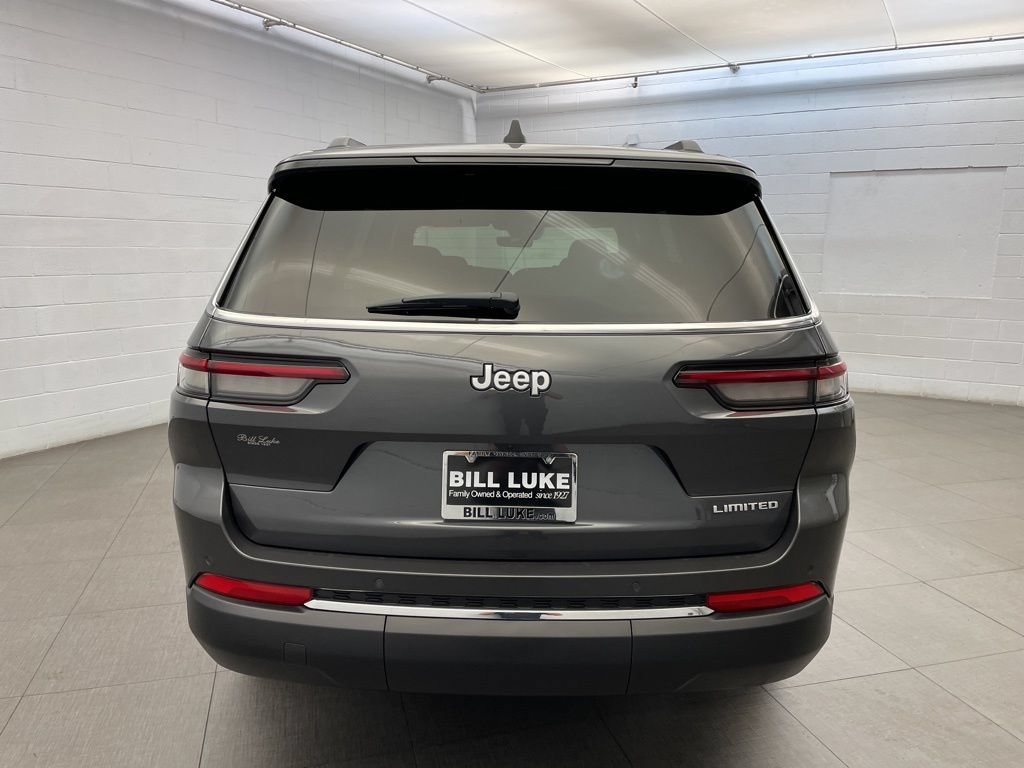 New 2025 Jeep Grand Cherokee L Limited RWD image 4