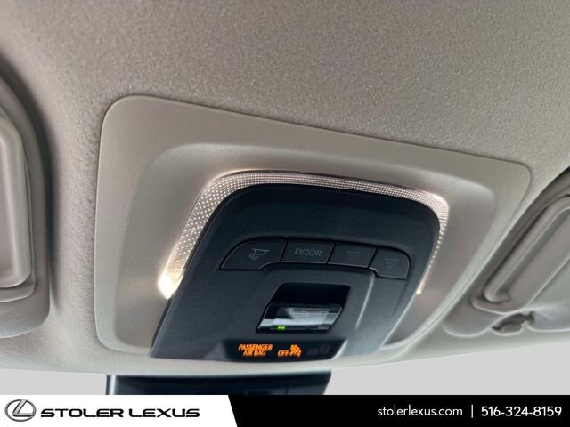 Used 2023 Toyota Corolla LE image 32