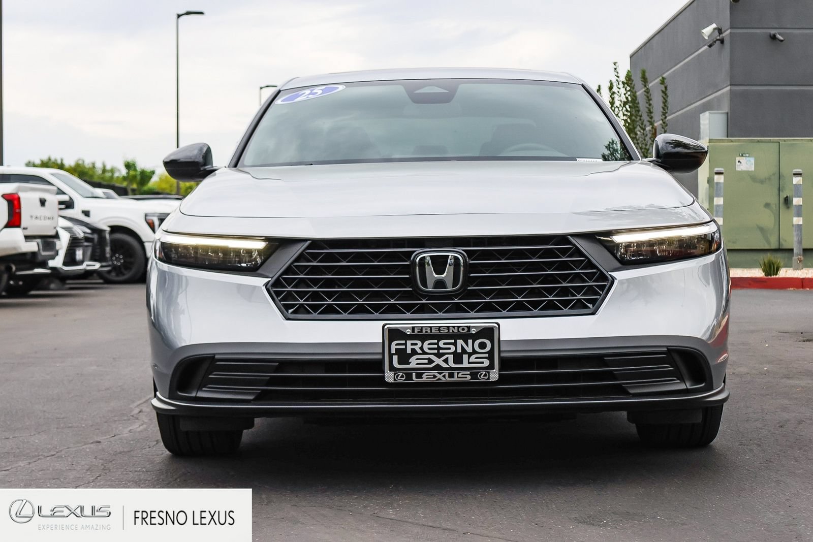 Used 2025 Honda Accord Sport image 2