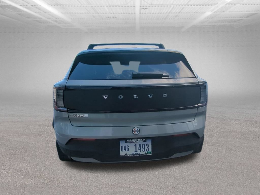 New 2026 Volvo EX30 Cross Country Ultra w/ Protection Package Premier AWD/4WD image 7