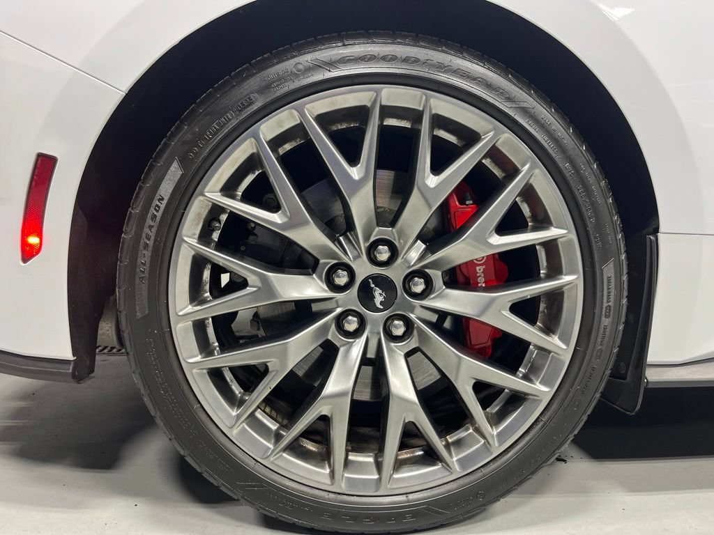 Used 2024 Ford Mustang GT Premium RWD image 36
