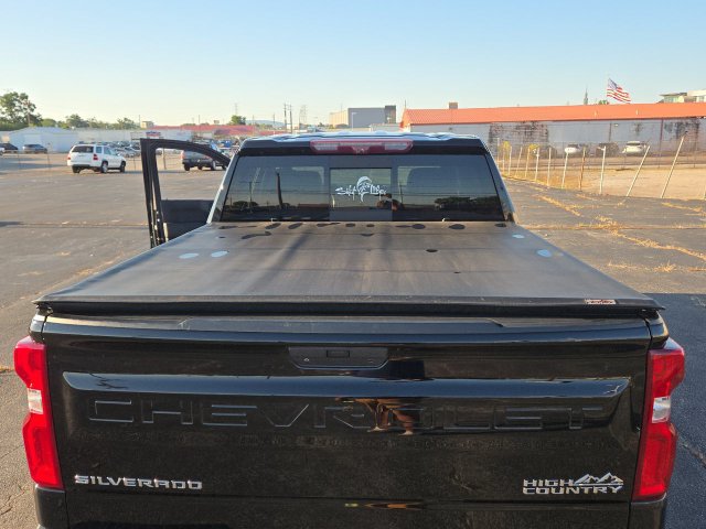 Used 2021 Chevrolet Silverado 1500 High Country w/ Technology Package AWD/4WD image 25