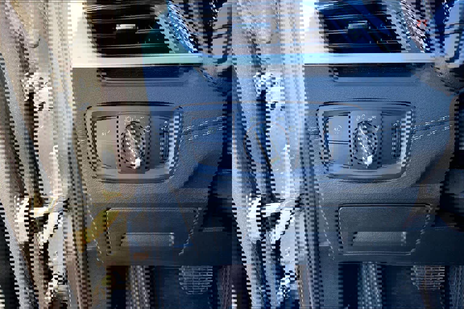 Used 2020 BMW X1 xDrive28i image 32