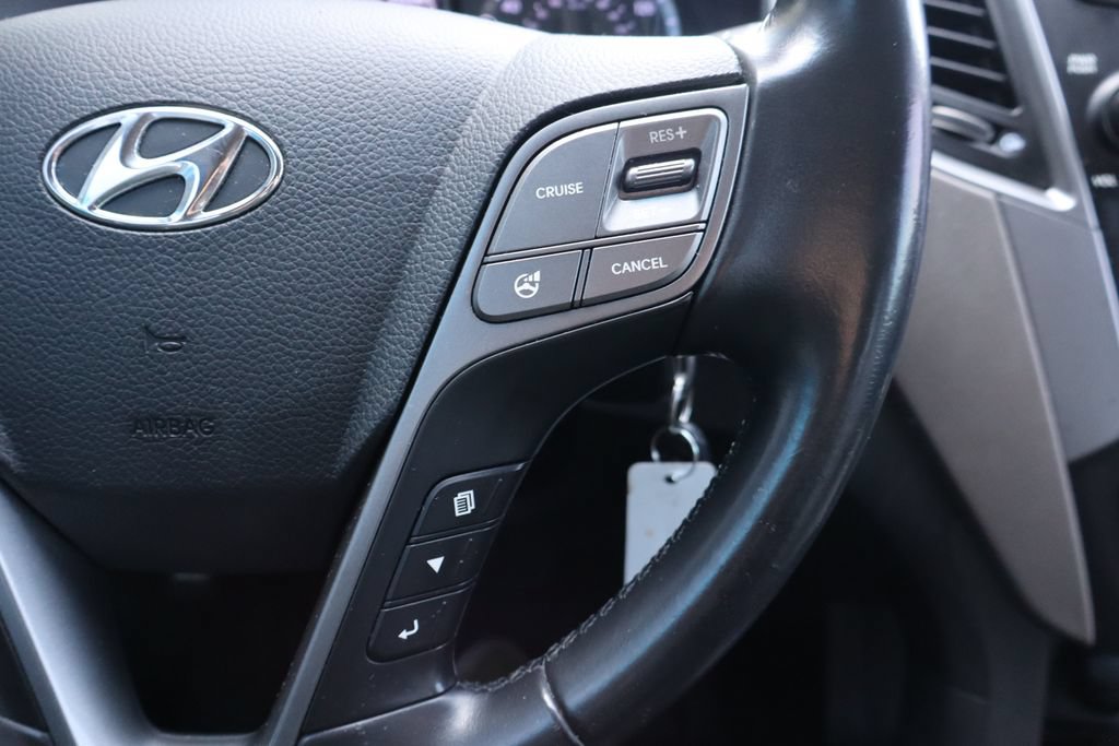 Used 2013 Hyundai Santa Fe Sport w/ Popular Equipment Pkg AWD/4WD image 8