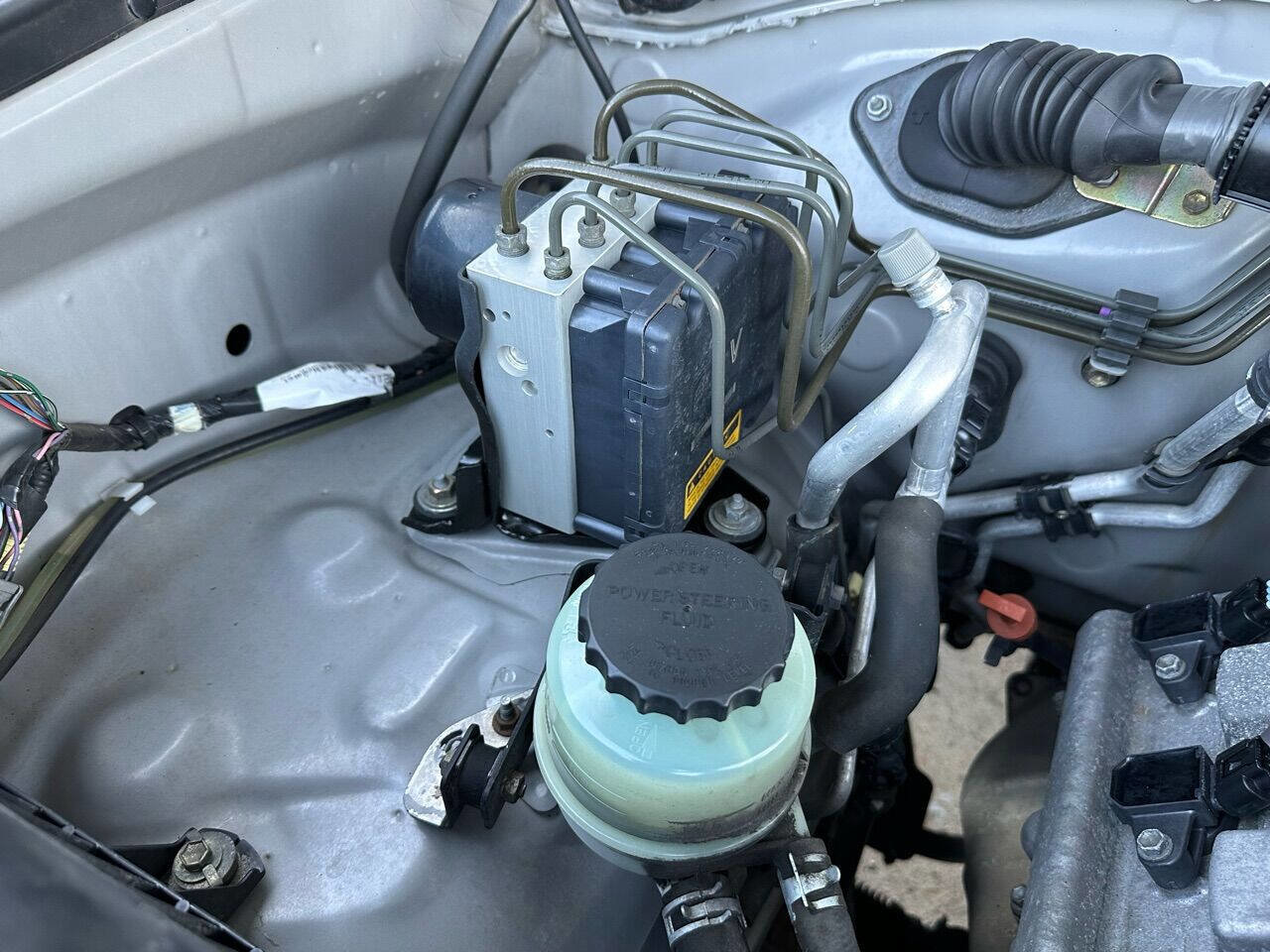 Used 2002 Toyota Sequoia Limited image 30